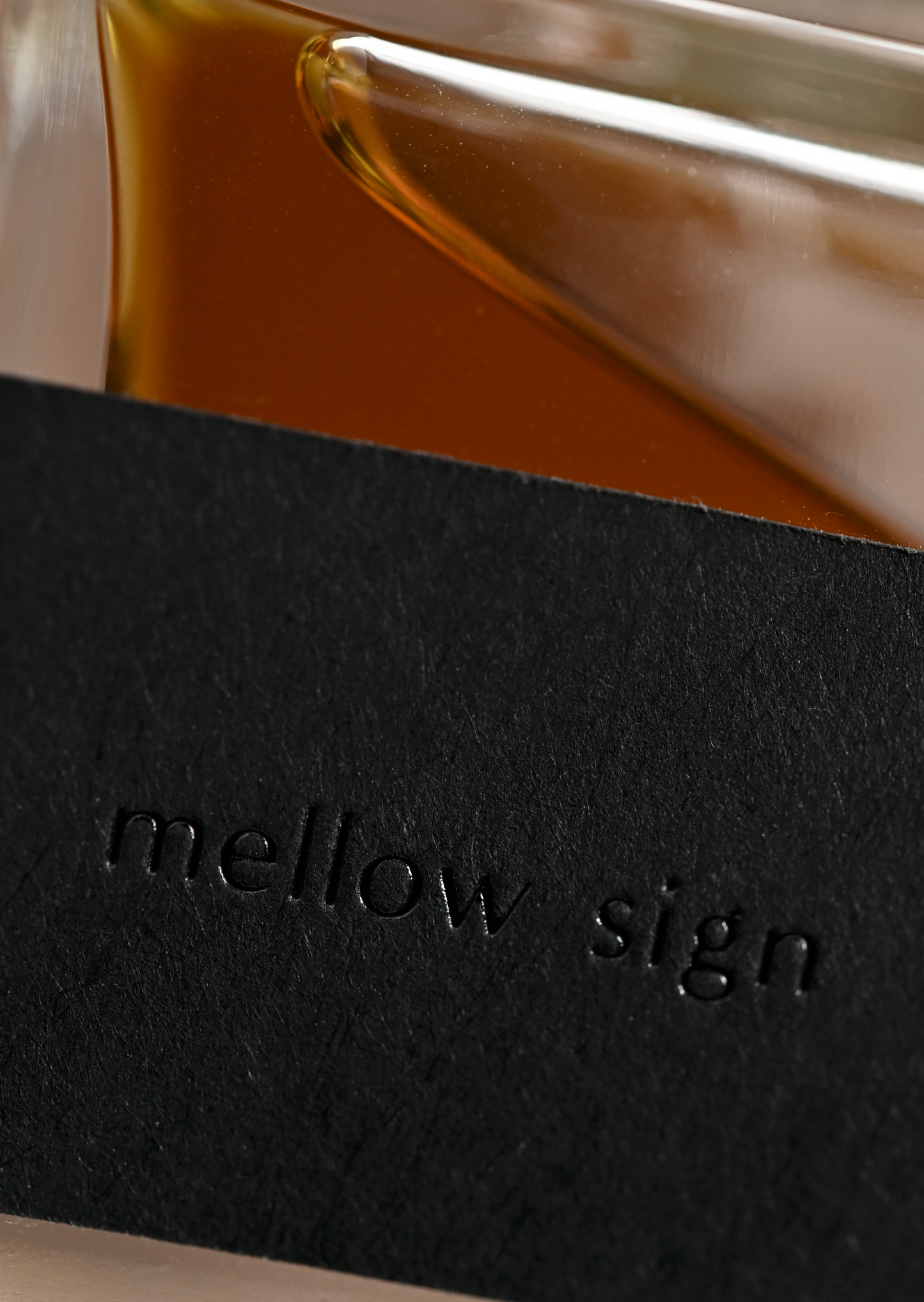 dō the perfume mellow sign